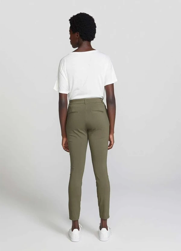 Hering - Calca Basica Feminina Cintura Media Alfaiataria Verde 7