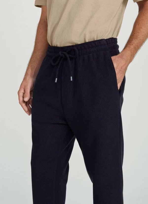 Hering - Calca Basica Masculina Taper em Malha Canelada Preto 5