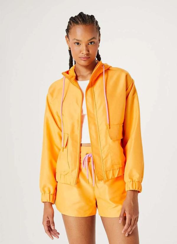 Hering - Jaqueta Feminina Corta Vento com Capuz Laranja