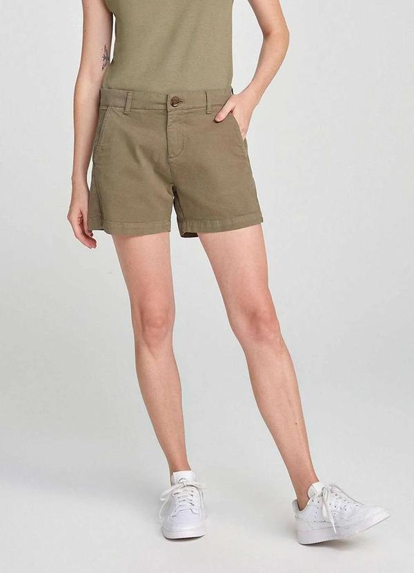 Hering - Shorts Basico Feminino Chino Verde 3