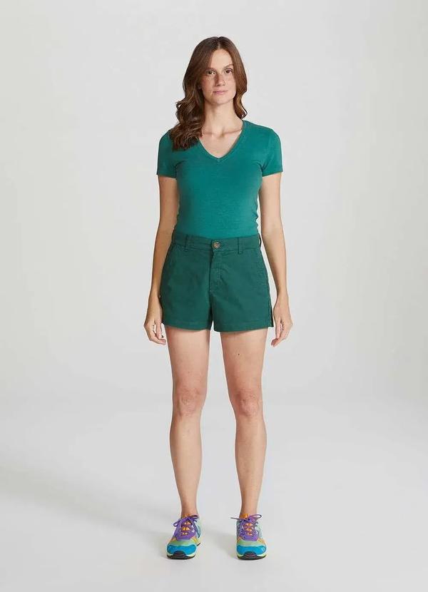 Hering - Shorts Basico Feminino Chino Verde 4