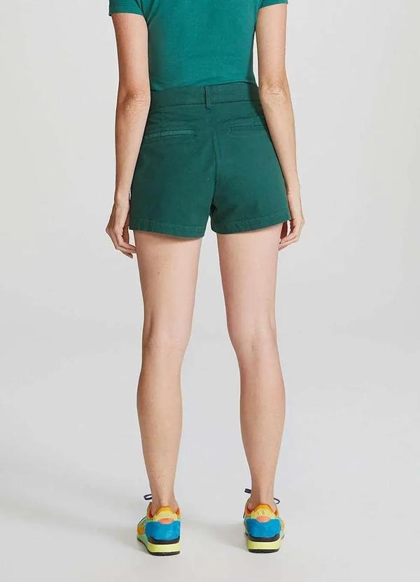 Hering - Shorts Basico Feminino Chino Verde 5