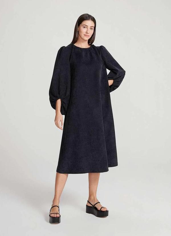 Hering - Vestido de Veludo Midi com Bolsos Preto