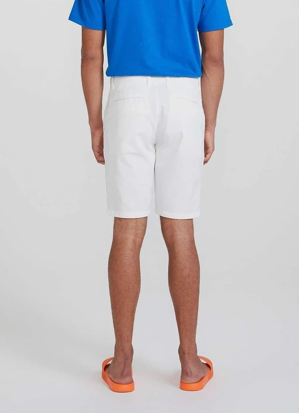 Hering - Bermuda Basica Masculina Chino Branco 6