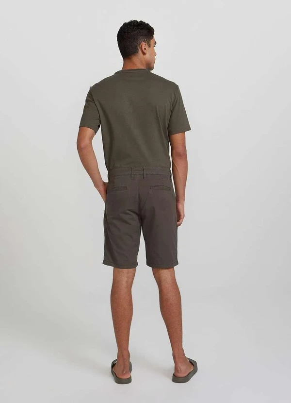 Hering - Bermuda Basica Masculina Chino Verde 4