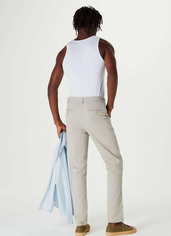 Hering - Calca Basica Masculina em Sarja Chino Cinza 3