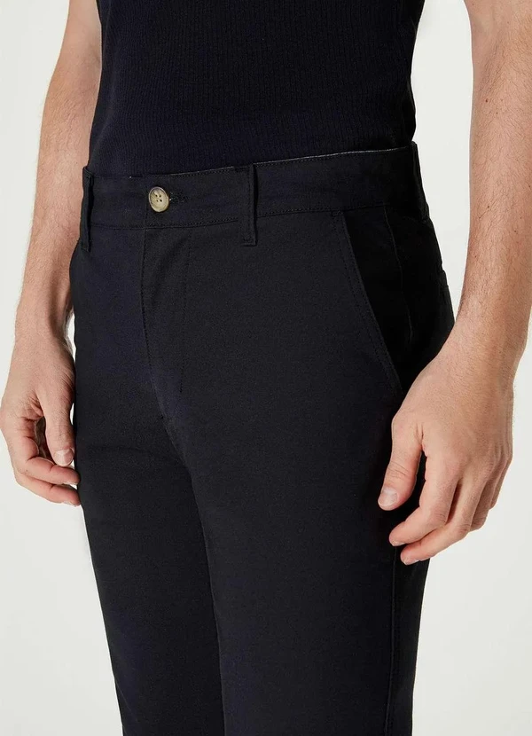 Hering - Calca Basica Masculina em Sarja Chino Preto 2