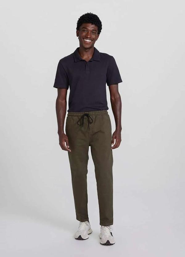 Hering - Calca em Sarja Masculina Jogger Verde 4