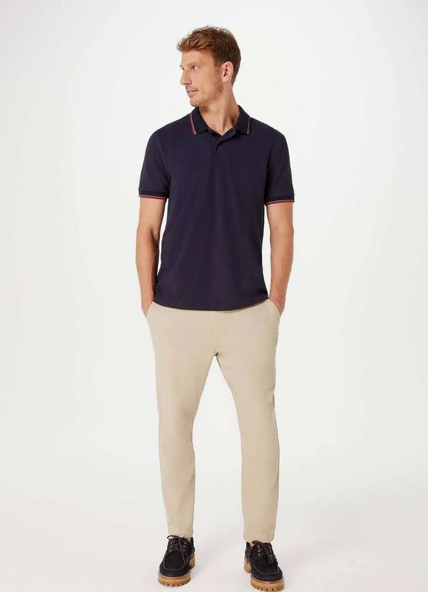 Hering - Camisa Basica Masculina Polo Basica em Algodao Azul 4