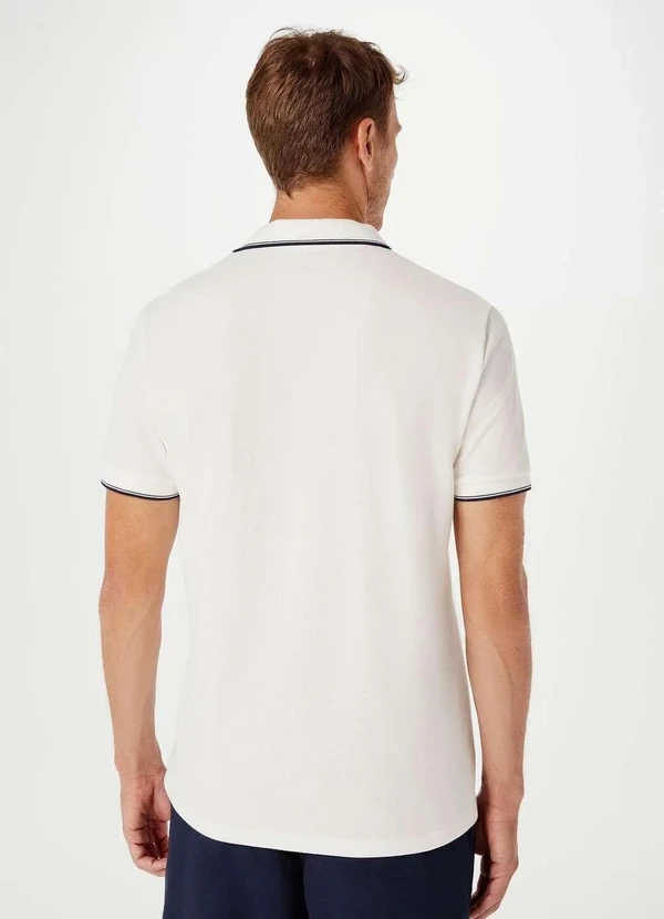 Hering - Camisa Basica Masculina Polo Basica em Algodao Branco 3
