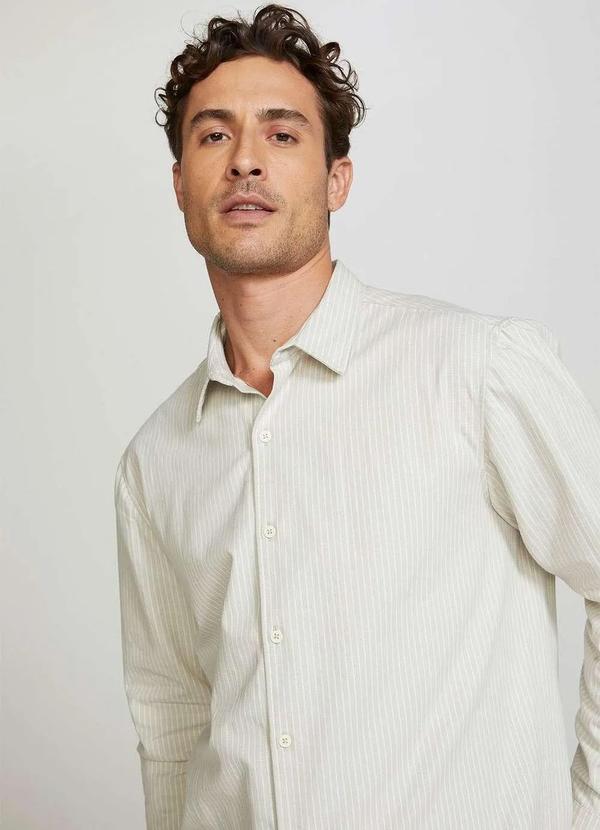 Hering - Camisa Masculina Manga Longa Listrada Branco
