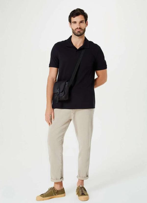 Hering - Camisa Polo Masculina em Piquet Preto