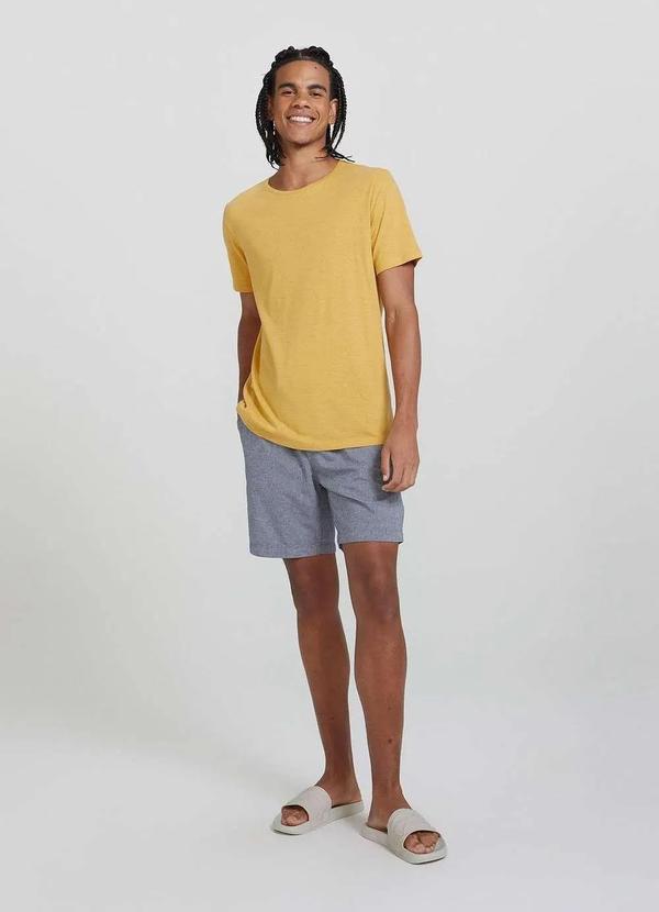 Hering - Camiseta Basica Masculina Algodao com Linho Bossa Amarelo