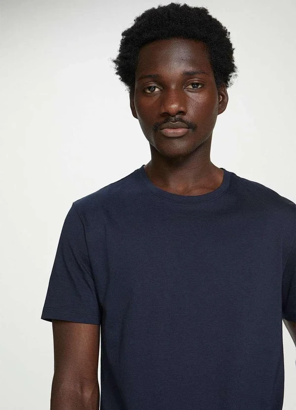 Hering - Camiseta Basica Masculina Manga Curta em Algodao Pima Azul 2