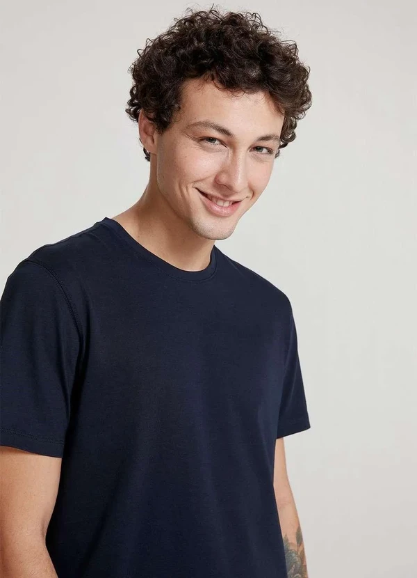 Hering - Camiseta Basica Masculina Manga Curta em Algodao Pima Azul 7