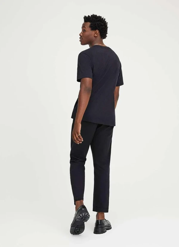 Hering - Camiseta Basica Masculina Manga Curta em Algodao Pima Preto 4