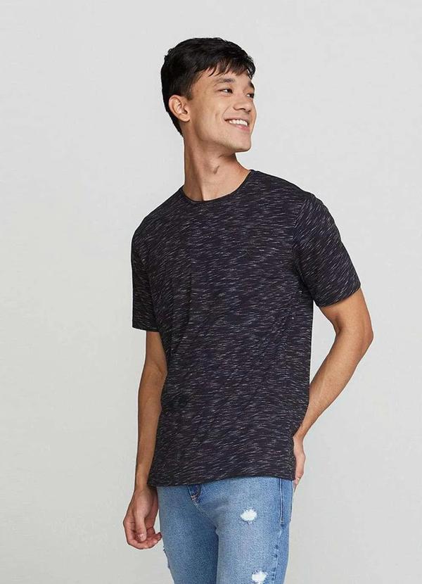 Hering - Camiseta Basica Masculina Regular em Flame Preto
