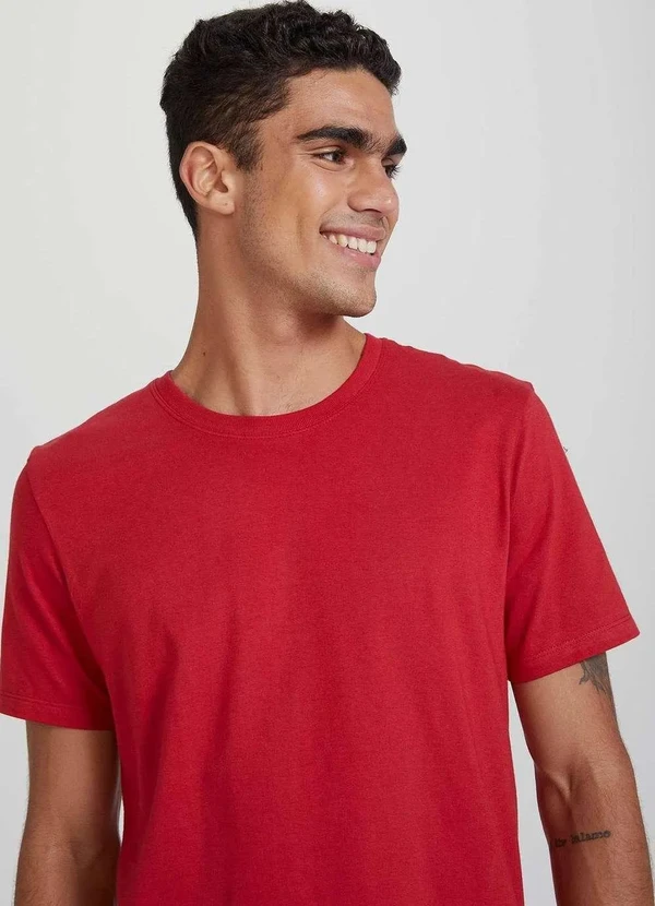 Hering - Camiseta Basica Unissex Mangas Curtas World Vermelho 2