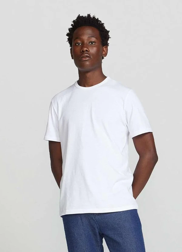 Hering - Kit com 3 Camisetas Masculinas Basicas Branco 2