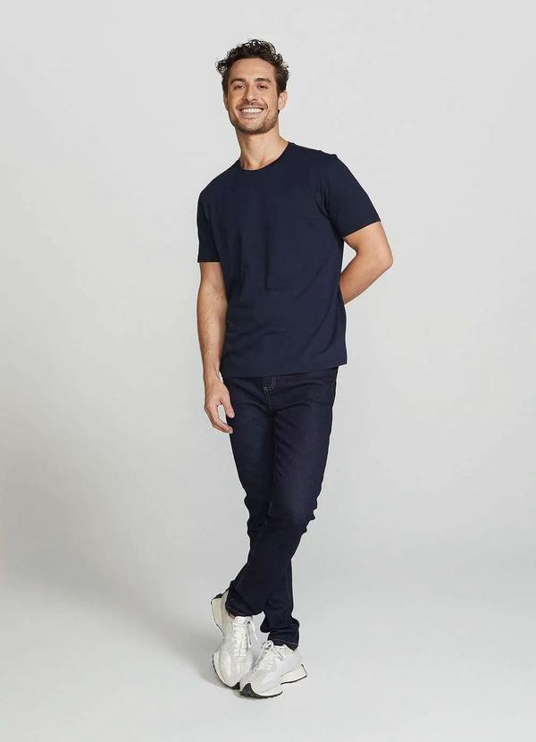 Hering - Camiseta Basica Masculina Manga Curta em Algodao Peruano Azul 3