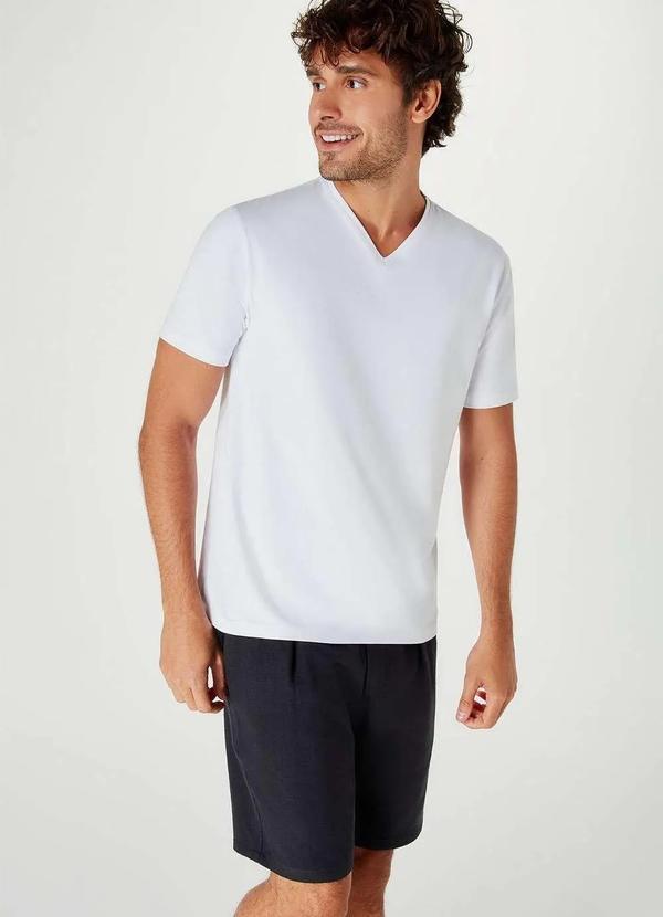 Hering - Camiseta Basica Masculina Slim Gola V Branco
