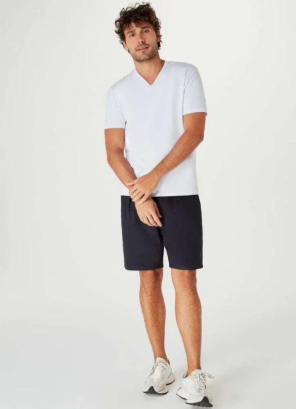 Hering - Camiseta Basica Masculina Slim Gola V Branco 4