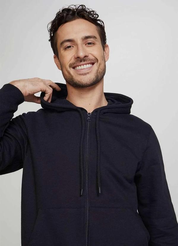 Hering - Jaqueta Basica Masculina de Moletom Peluciado com Capuz Preto