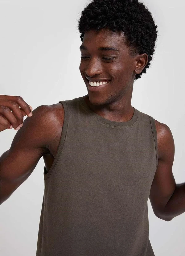 Hering - Regata Basica Masculina World Verde 2