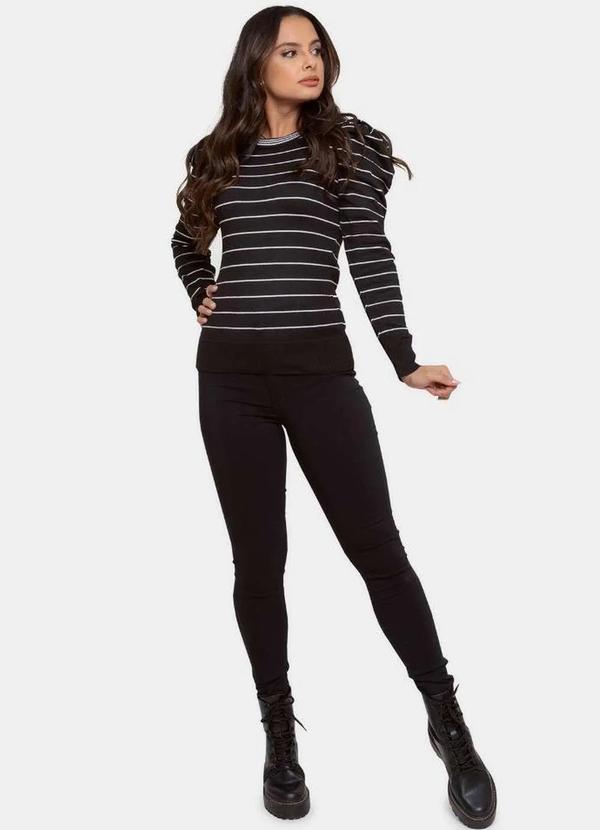 Pink Tricot - Blusa de Tricô Pink Tricot Listrada Modal Manga Bufante Feminina Preto/Branco
