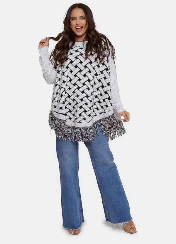 Pink Tricot - Tricô Blusa Poncho Pink Tricot Mousse Geométrico Franjas Feminino Branco