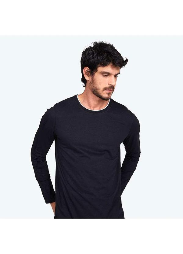 Basicamente - Camiseta Manga Longa Gola Dupla Masculina Preto