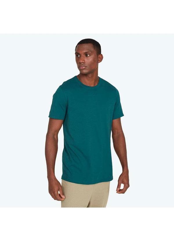 Basicamente - Camiseta Slim Masculina Jasper