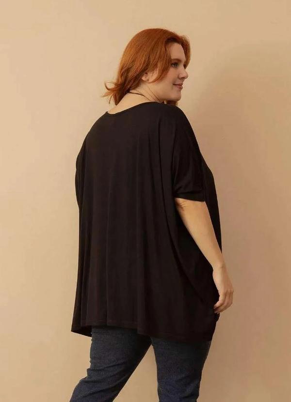 Bold - Blusa Ampla Plus Size Preto 4