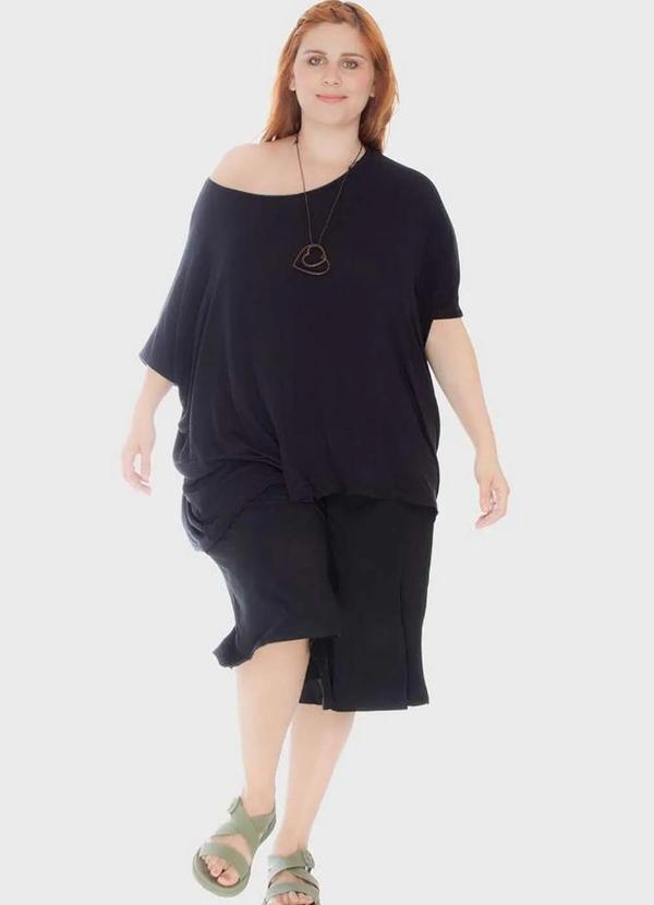 Bold - Blusa Ampla Tecido Ultra Leve Plus Size Preto