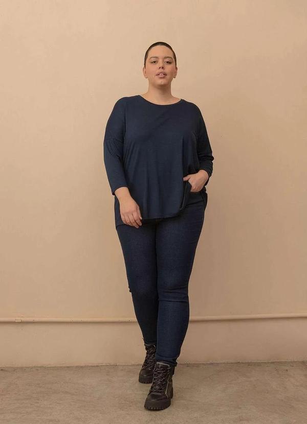 Bold - Blusa Evasê Manga Longa Plus Size Azul