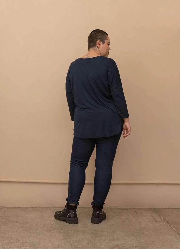 Bold - Blusa Evasê Manga Longa Plus Size Azul 3