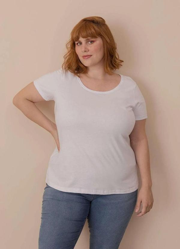 Wee! - Camiseta Básica Algodão Plus Size Branco