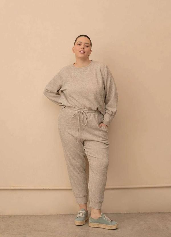 Bold - Calça Giovana Plus Size Bege
