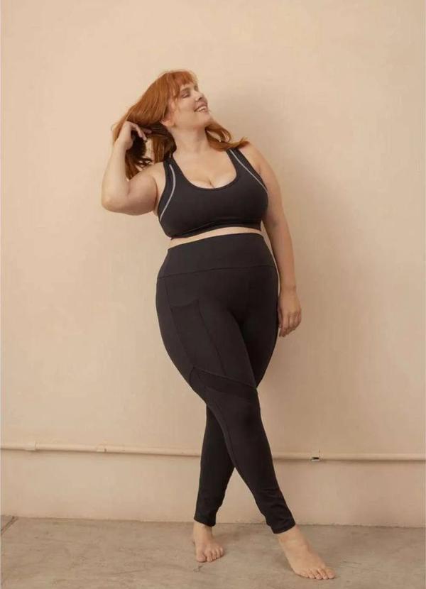 Bold Fit - Calça Legging com Bolsos Tule Plus Size Preto 2