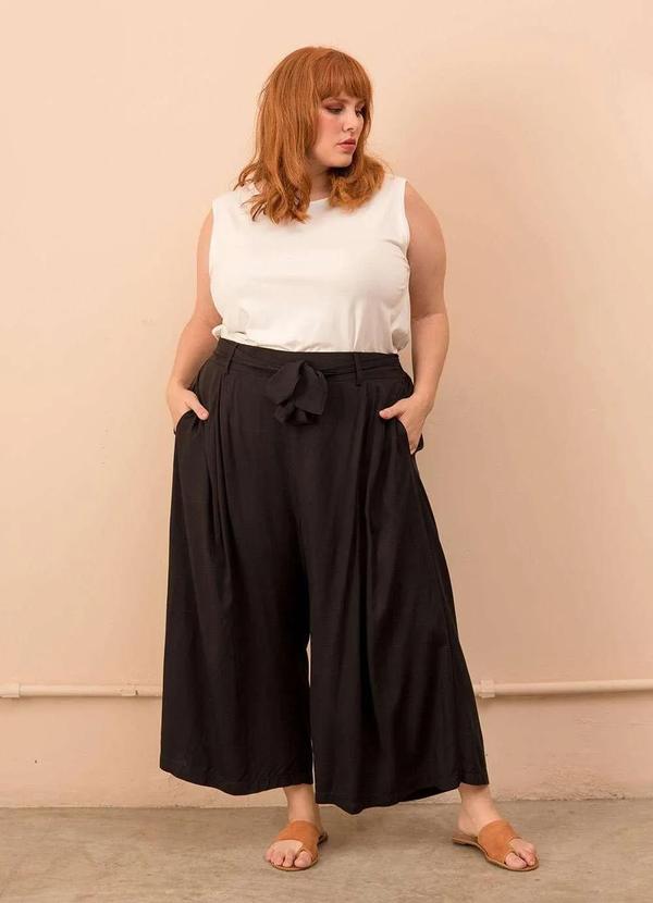 Bold - Calça Pantalona Laís Plus Size Preto