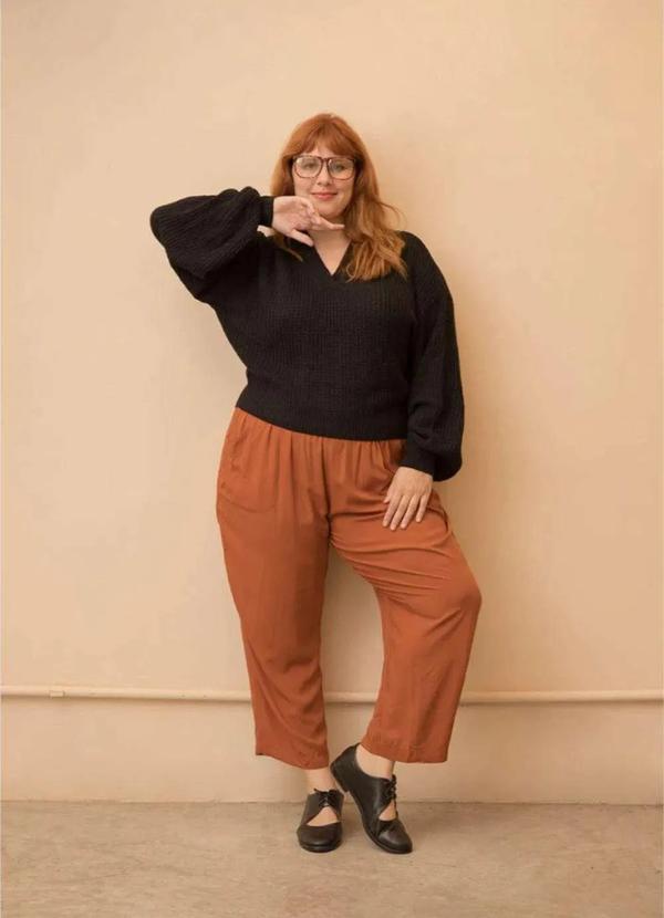 Bold - Calça Viscose Glória Plus Size Marrom 2