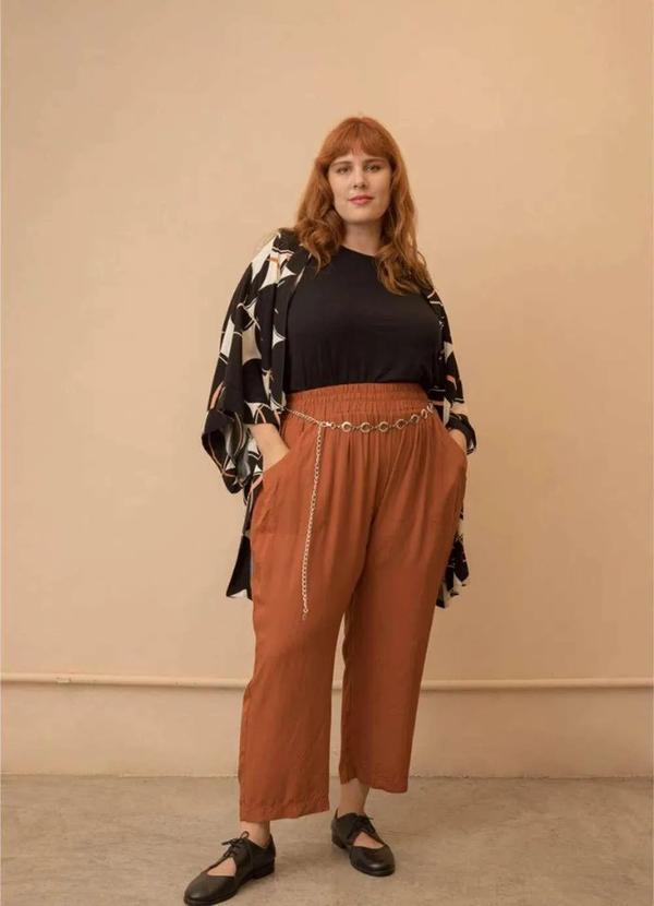 Bold - Calça Viscose Glória Plus Size Marrom 3