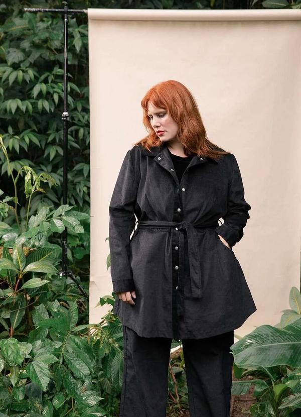 Bold - Parka Alfaiataria Veludo Cotelê Plus Size Preto