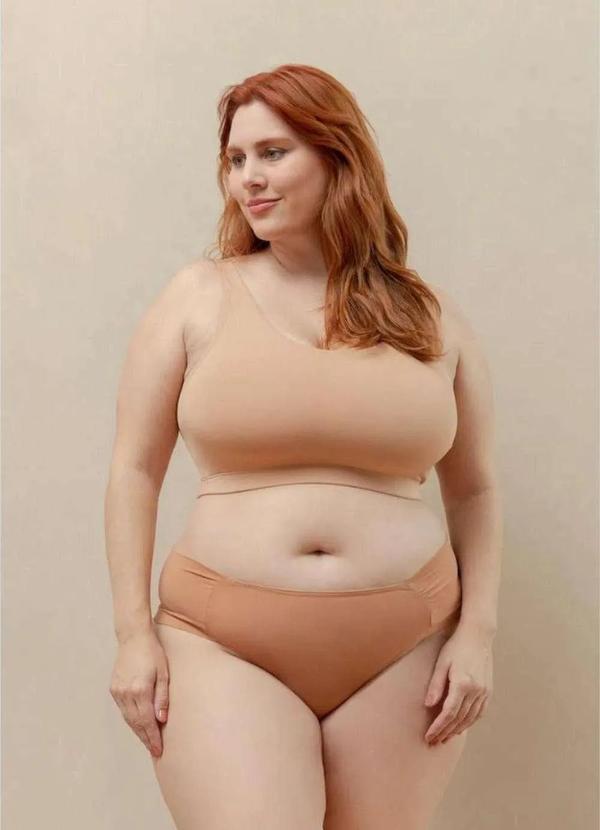 2rios - Calcinha Fio Dental Lateral Drapeada Plus Size Bege 4