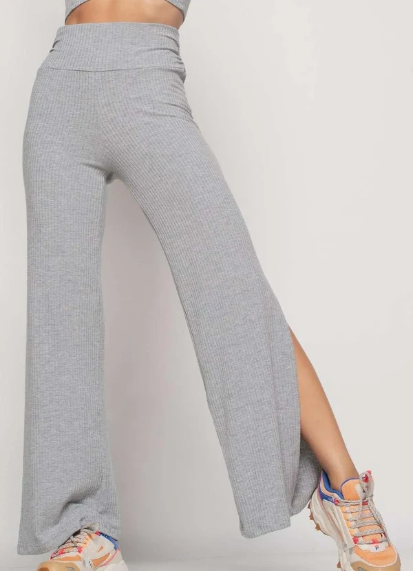 Salvatore Fashion - Calça Flare com Fenda Lateral Canelada  Fashion Cinza