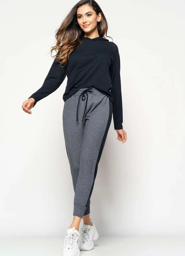 Salvatore Fashion - Casaco Comfy com Capuz Moletinho Fashion Preto 3