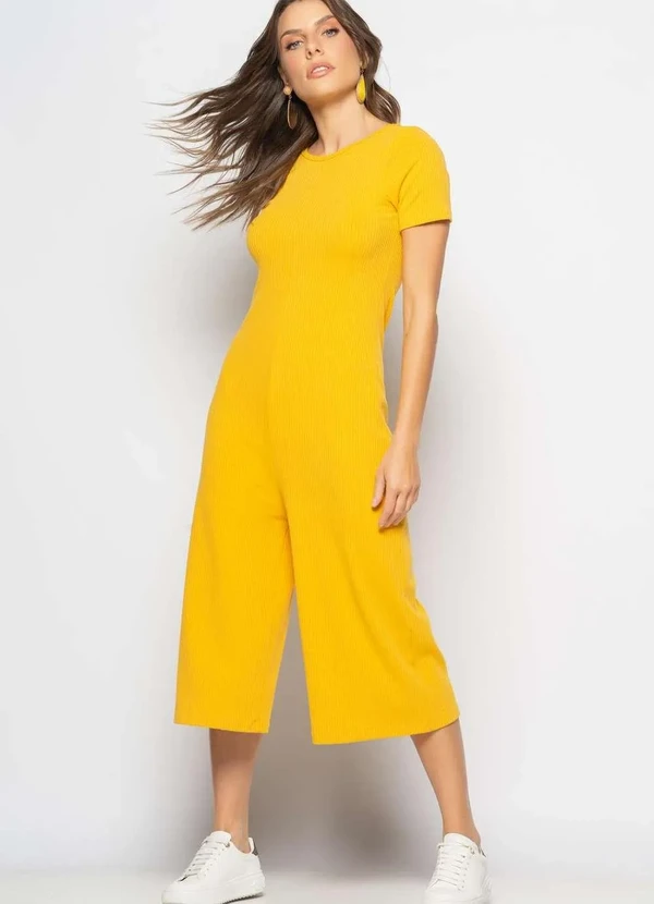 Salvatore Fashion - Macacão Pantacourt Manga Curta Costas em V Canelado Amarelo 2