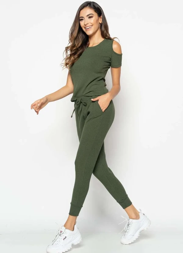 Salvatore Fashion - Conjunto Comfy com Blusa Ombro Vazado e Jogger Canelada  Fashion Verde 3