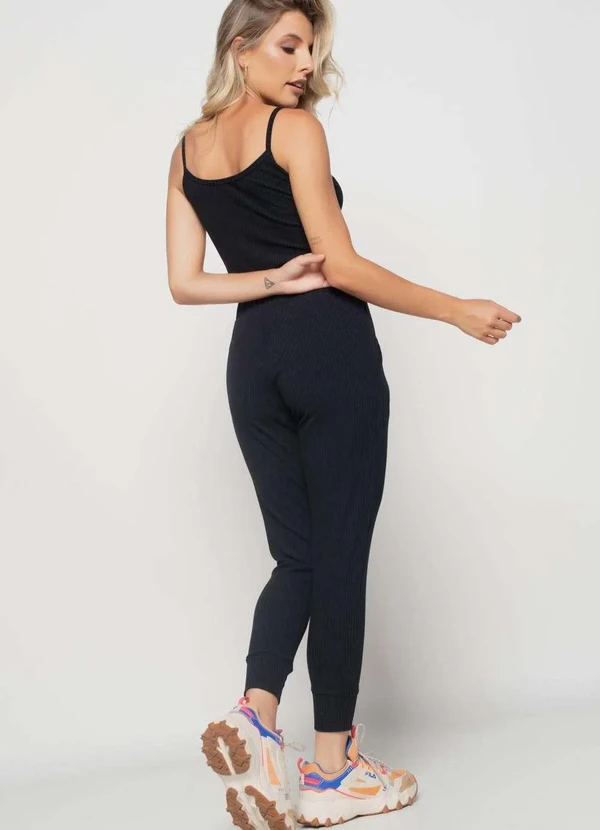 Salvatore Fashion - Conjunto Comfy com Regata Alcinha e Jogger Canelada Fashion Preto 4