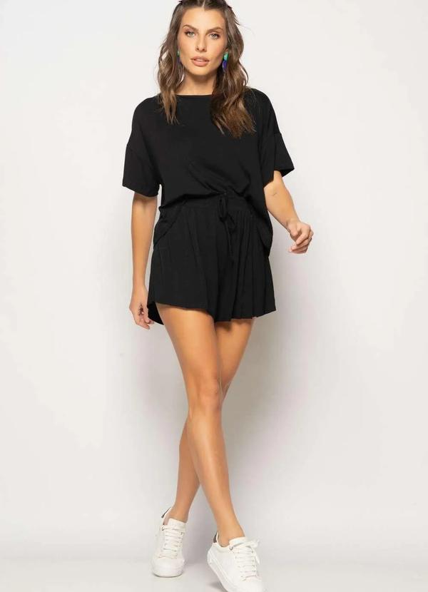 Salvatore Fashion - Conjunto Cropped Amplo Manga Curta e Short Malha Preto 2